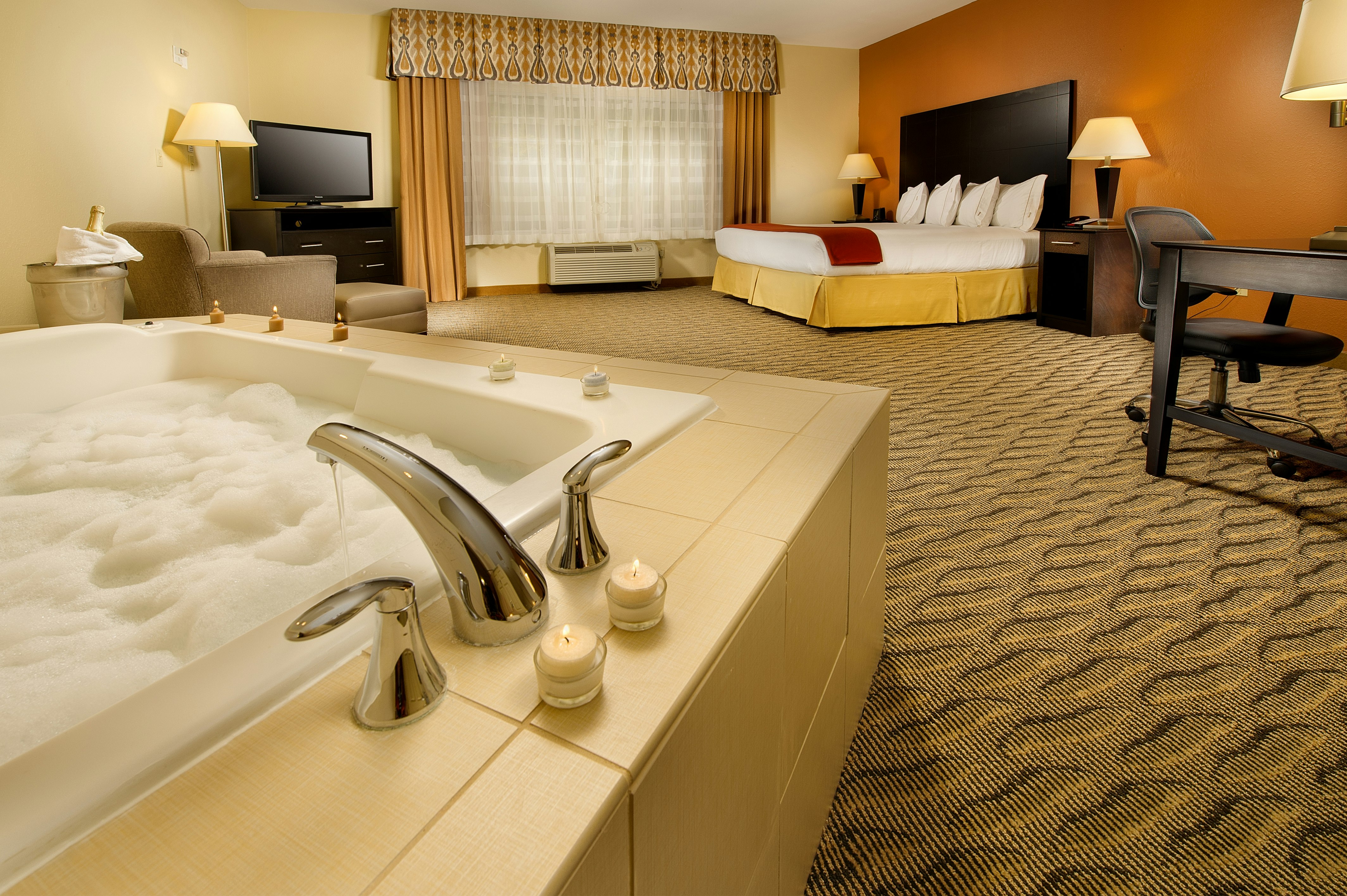 Holiday Inn Express Hotel And Suites Manassas 32/48