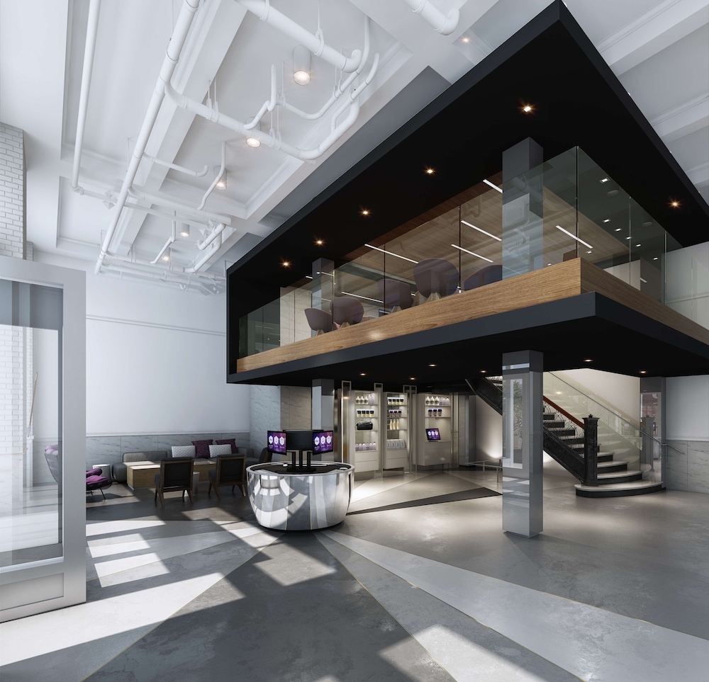 YOTEL San Francisco, Select by Hilton 6/76