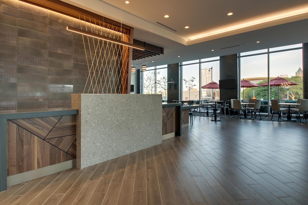 Hyatt Place Milwaukee Downtown 15/71
