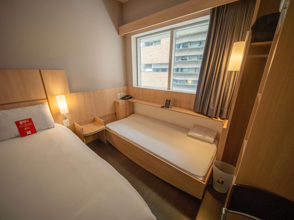 Ibis Medellin 23/67