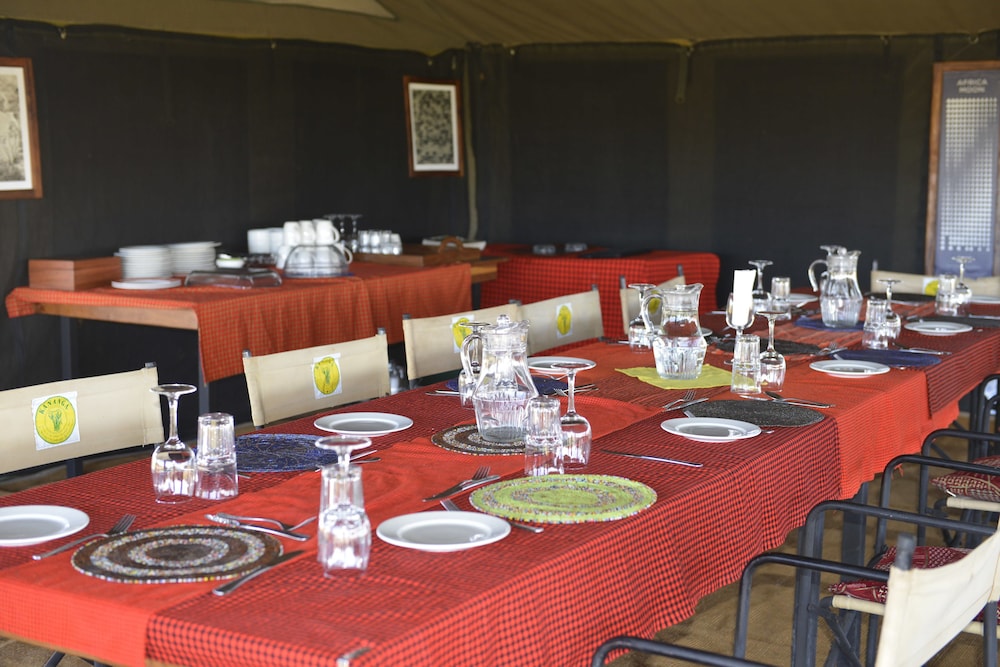 Kananga Special Tented Camp 32/50