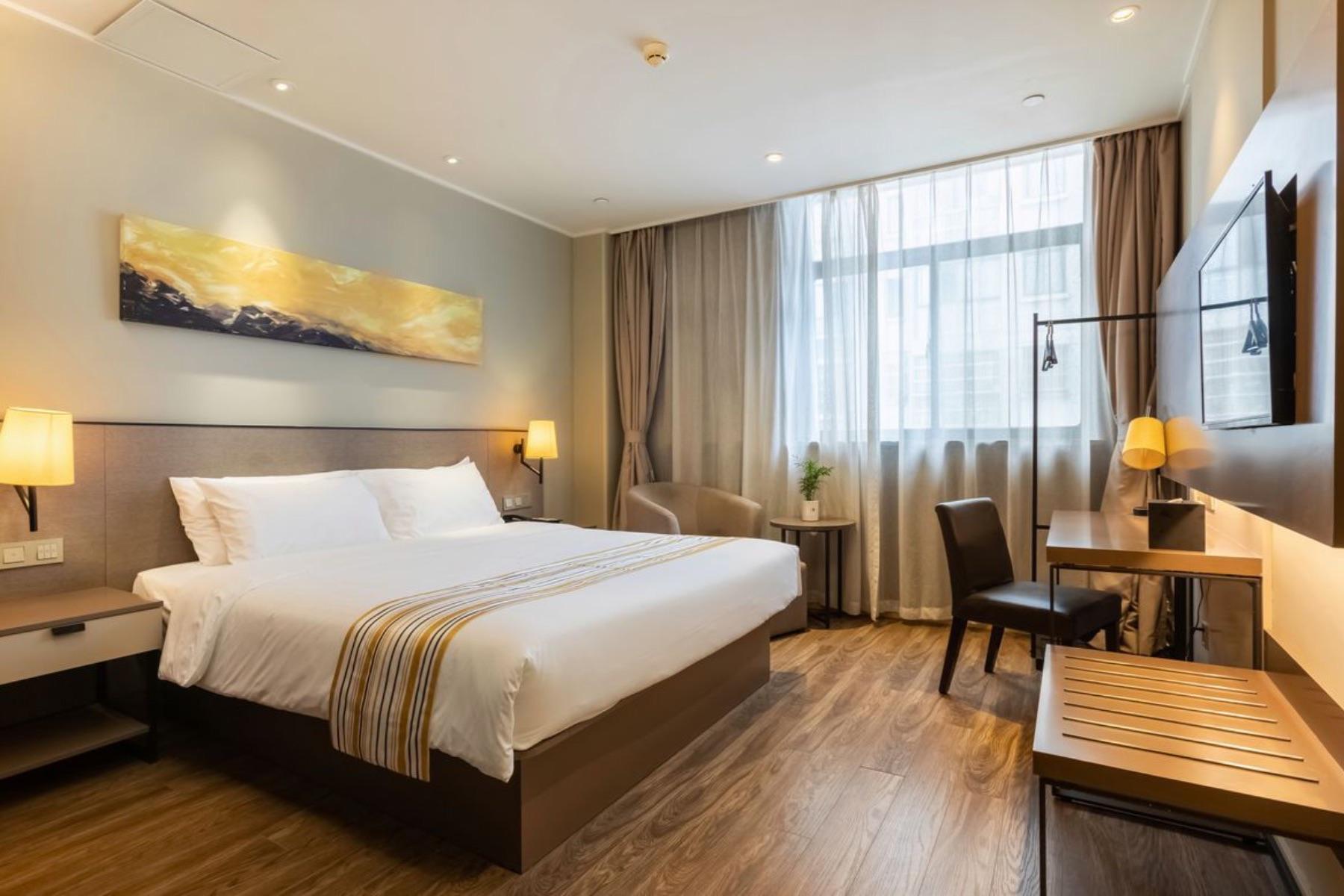Homeinn Plus (Changzhou Dinosaur Park Wanda Plaza) 12/31