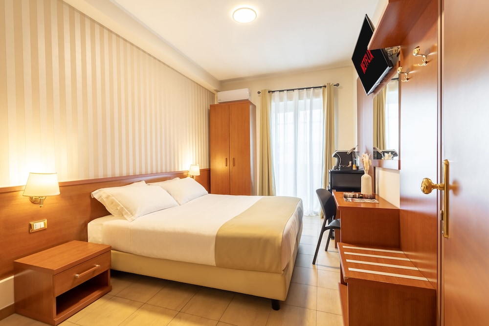 B B Alba Domus Roma 6/45