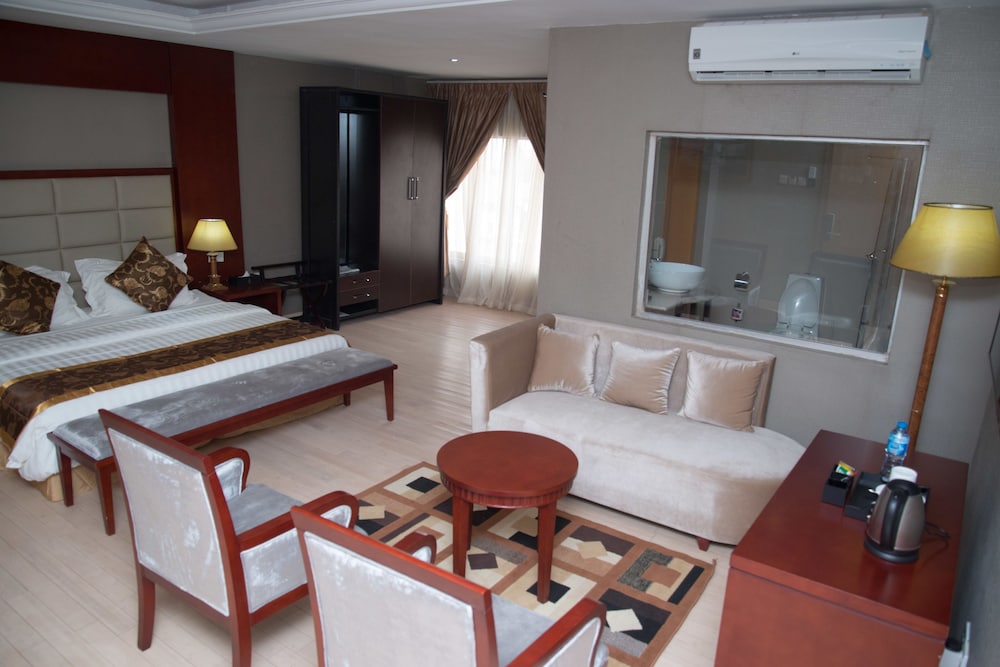 Bon Hotel Sunshine Enugu 18/50