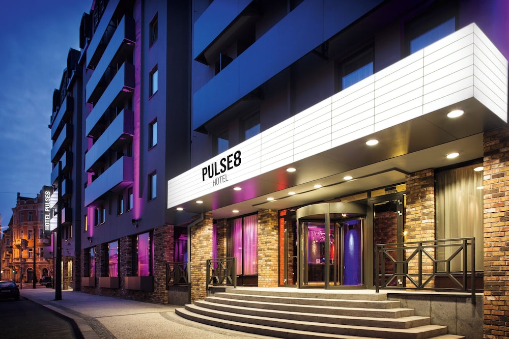 Hotel PULSE8 60/62