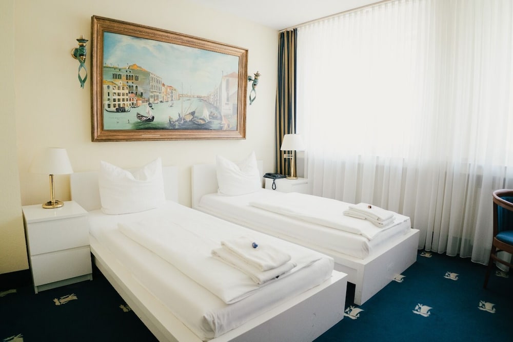 غرفة كلاسيكية بسريرين منفصلين، Altstadthotel St. Georg 2/5