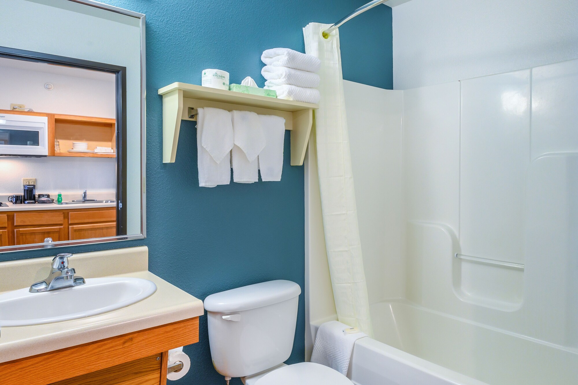 غرفة قياسية بسرير كوين، Econo Lodge Hammond 4/4