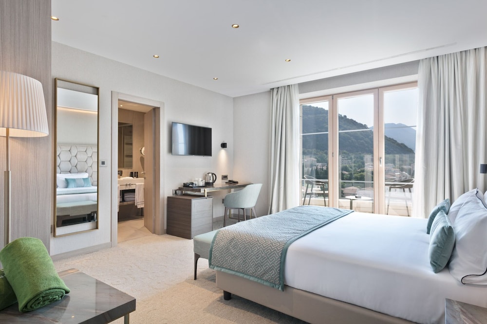 AMI Budva Petrovac 34/75