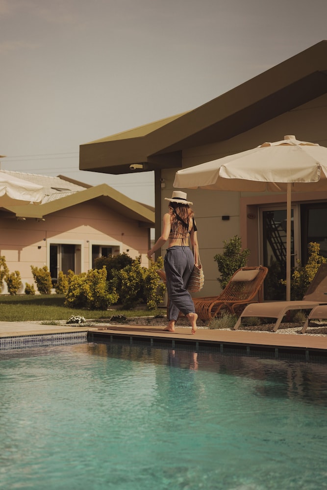 Urla La Vida House 2/24