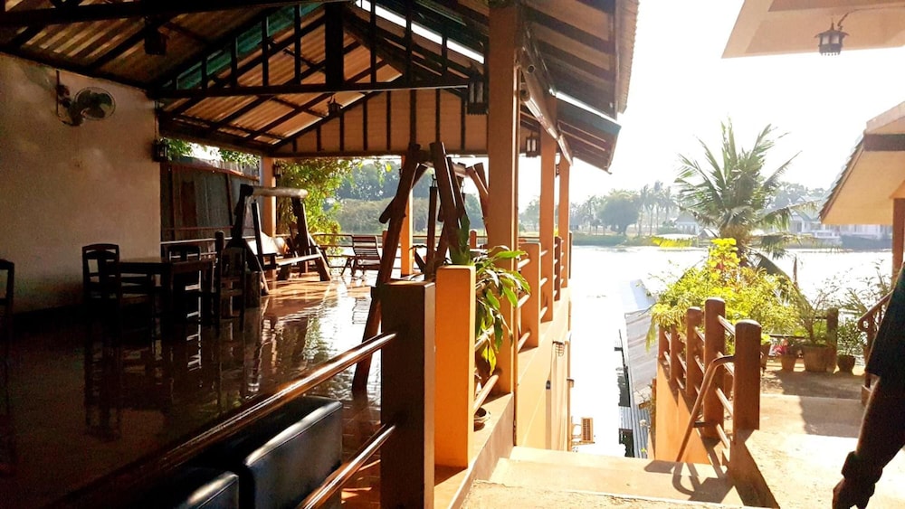 Tamarind Guest House 6/41