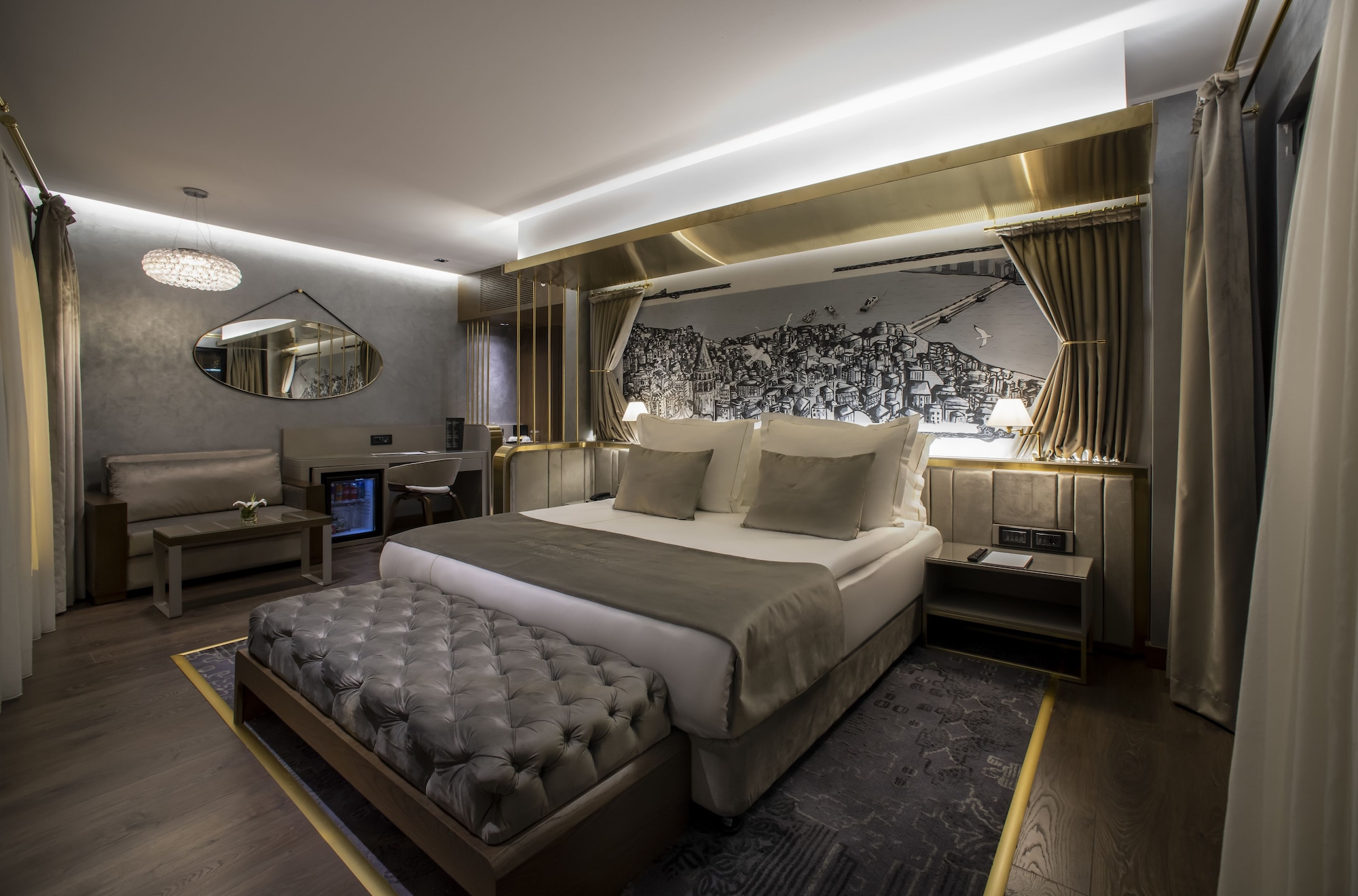 SUITE, SEA VIEW, CORNER
