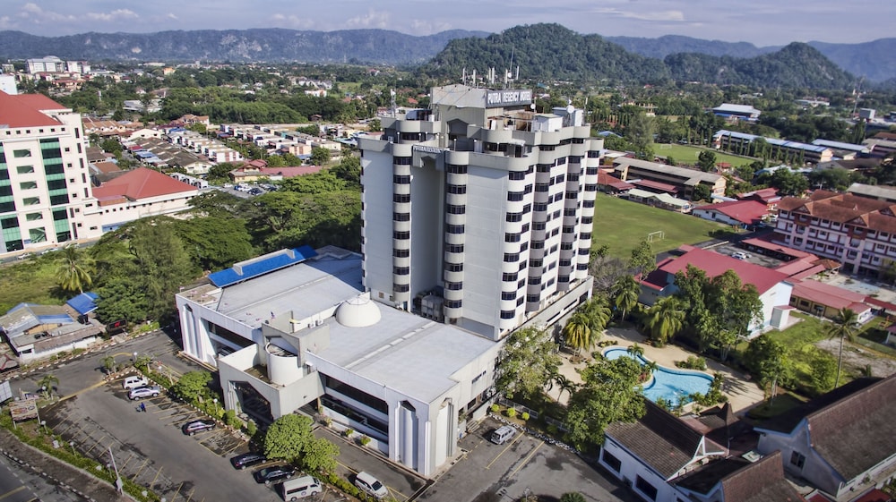 The Putra Regency Hotel 22/22
