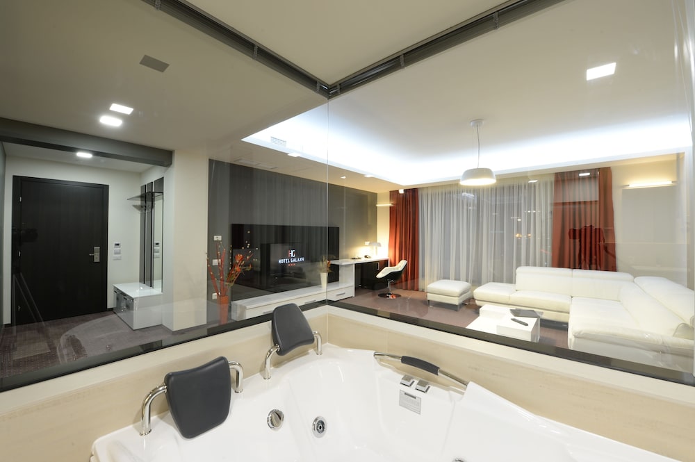 Galaxy Hotel 21/30