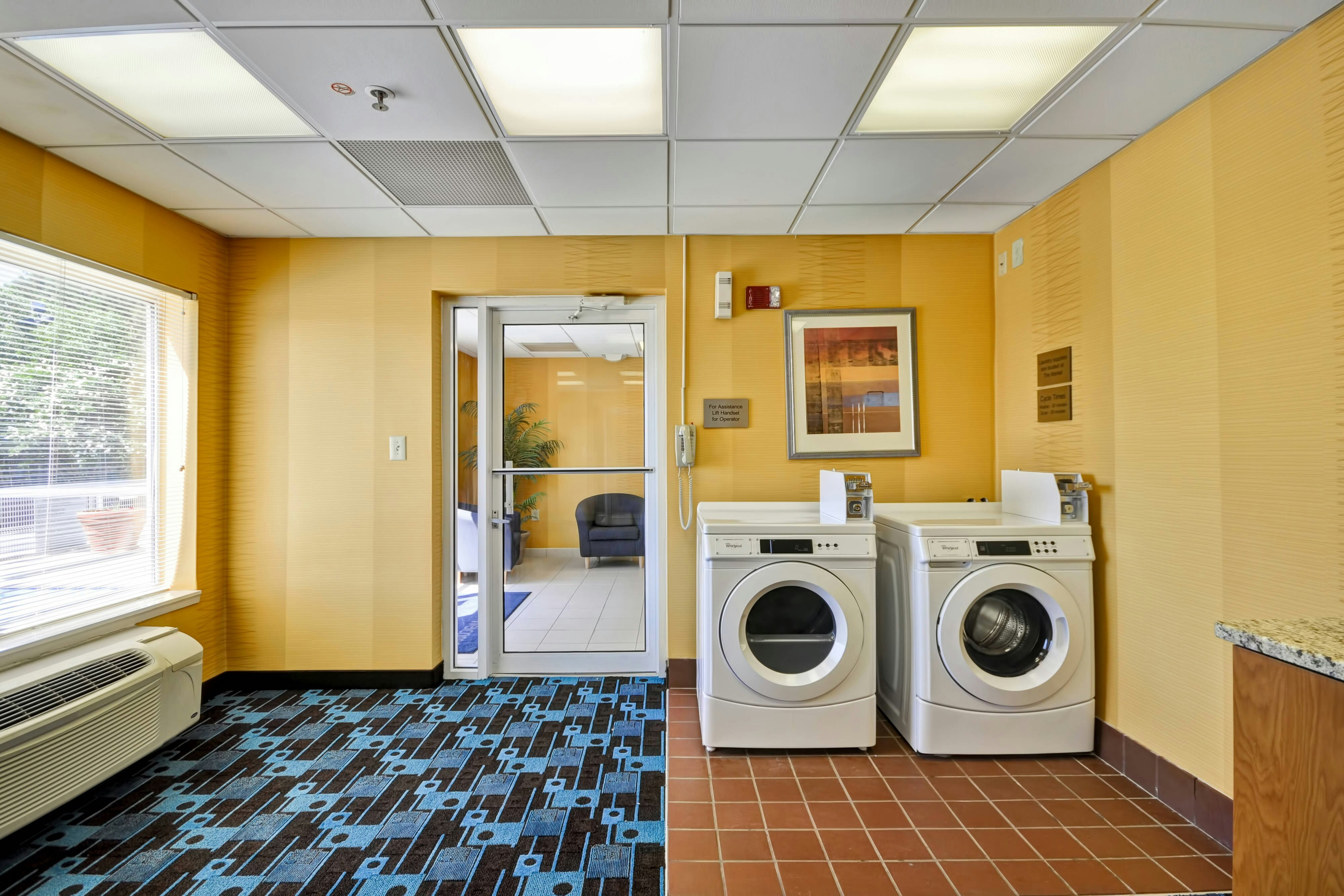 Fairfield Inn & Suites by Marriott Atlanta Vinings/Galleria 6/15