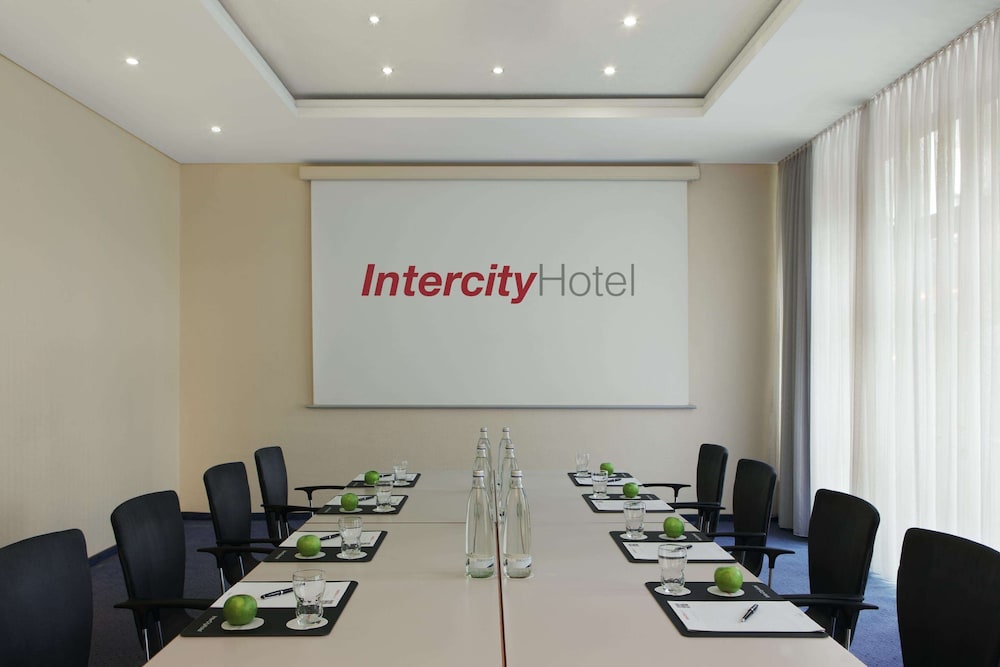 Intercityhotel Magdeburg 48/58