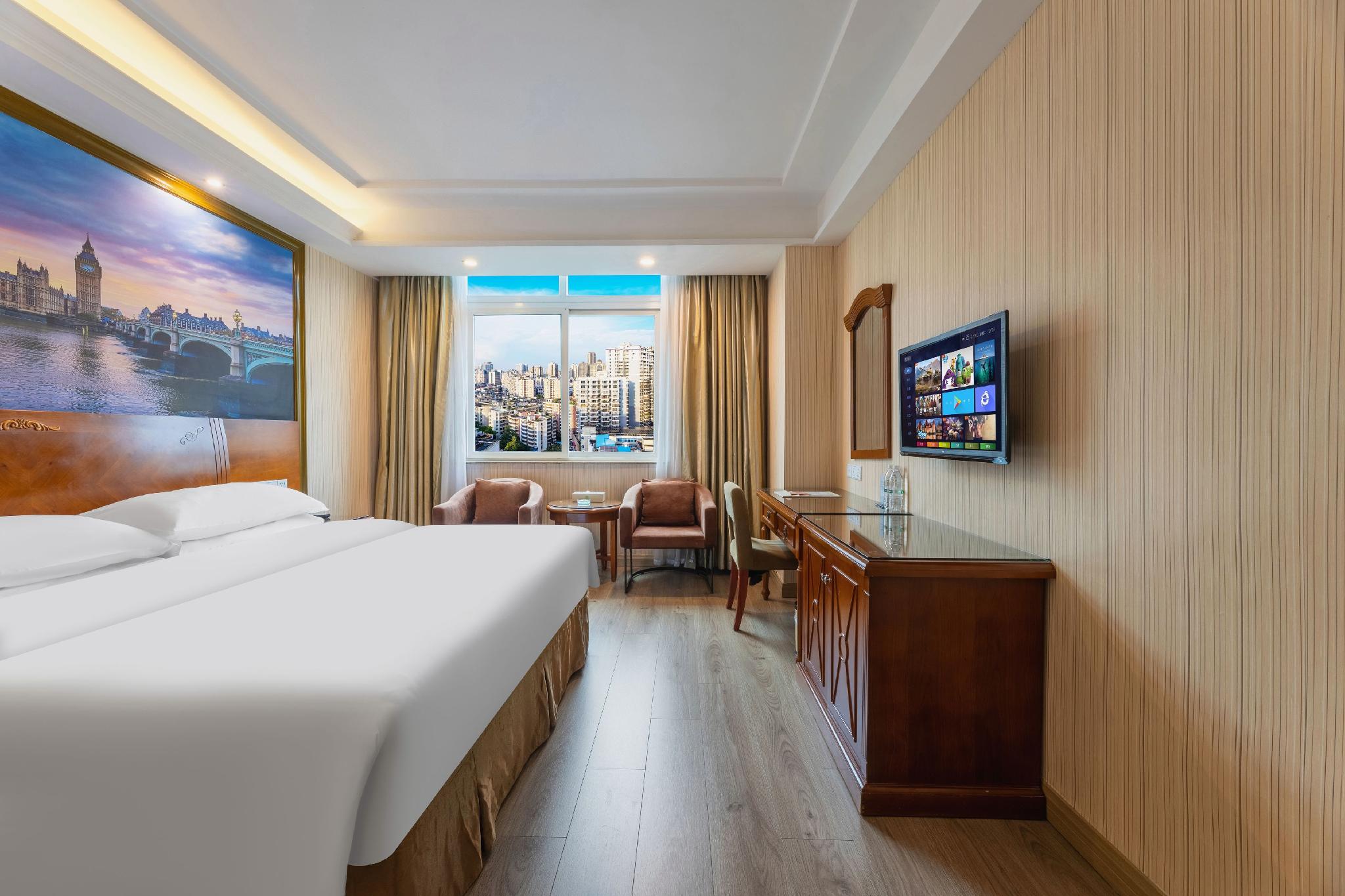Vienna Hotel (Huizhou Maidi) 17/32