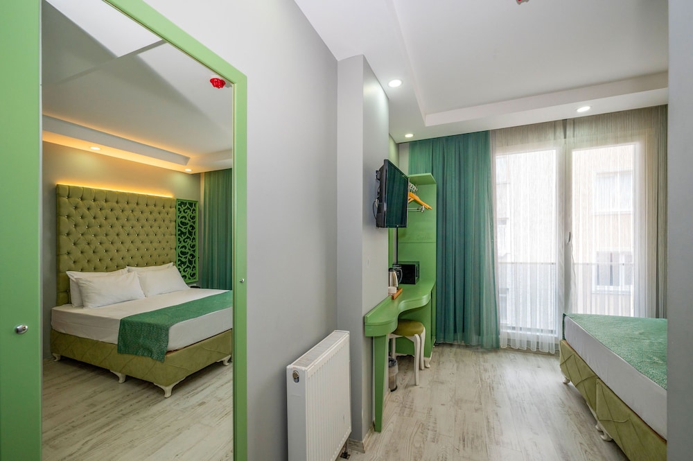 Green Garden Hotel 25/50