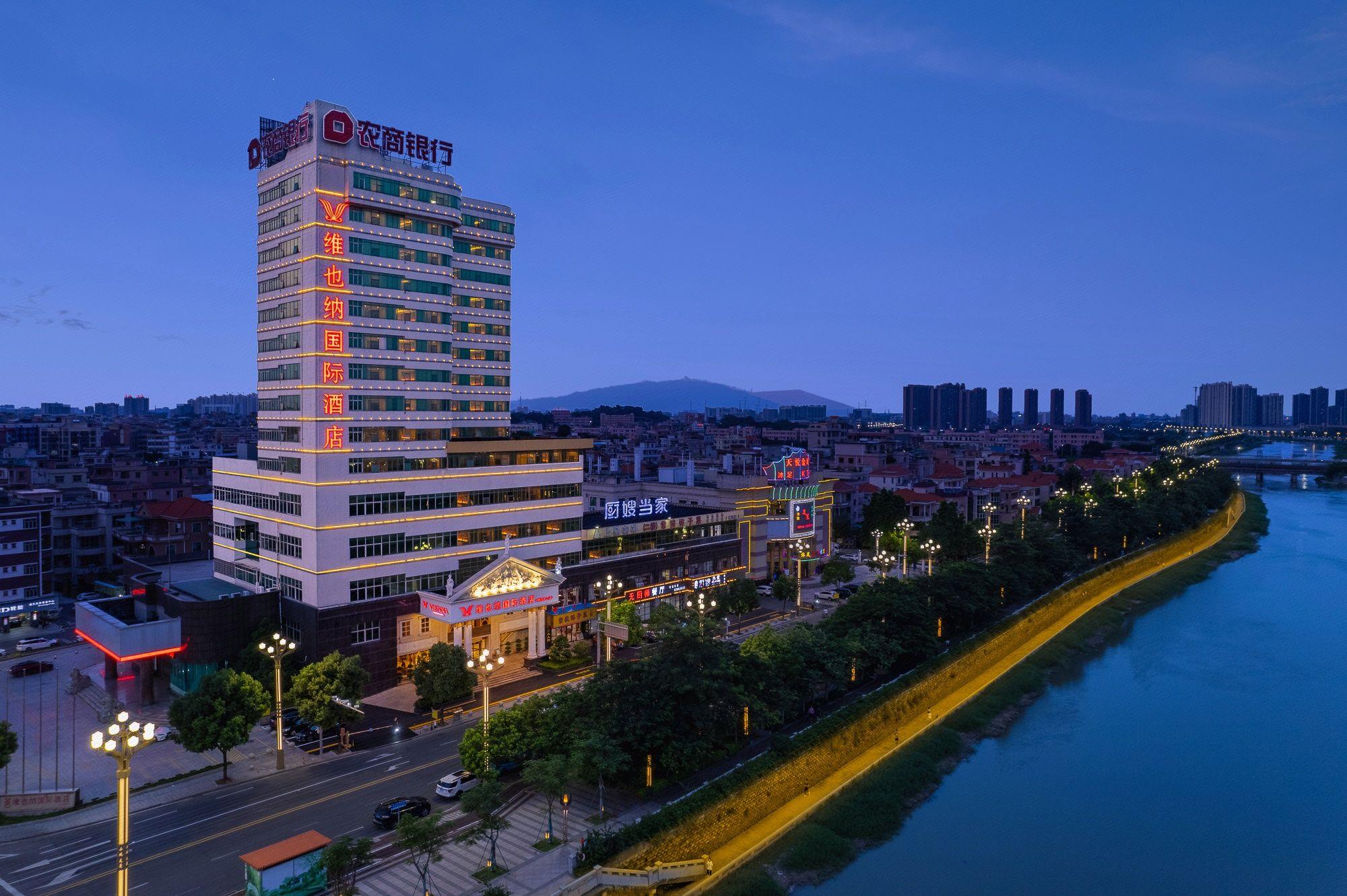 Vienna International Hotel (Dongguan Hengli Zhongshan Road) 7/46