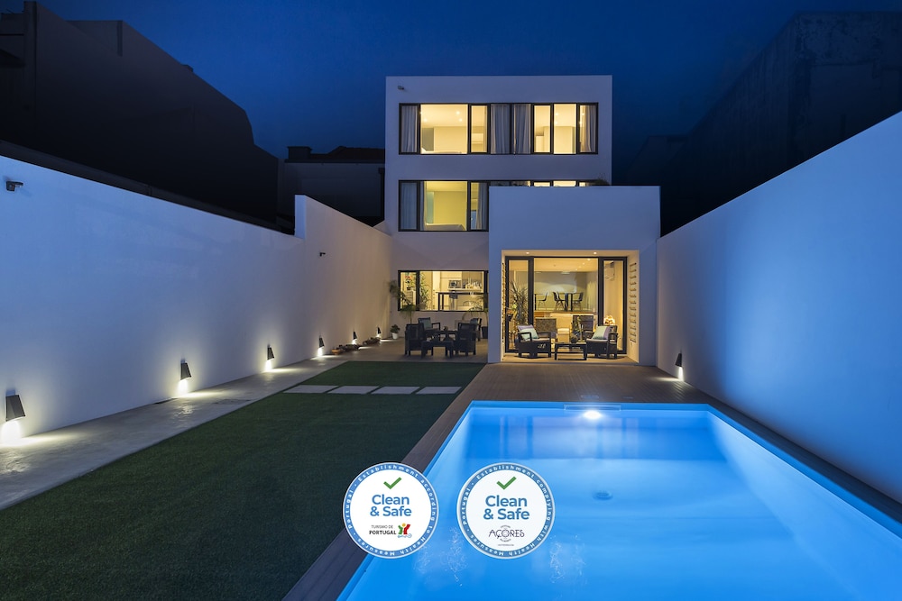 Praia De Santos - Exclusive Guest House 1/49