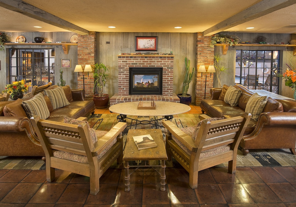 Inn of the Governors 44/73