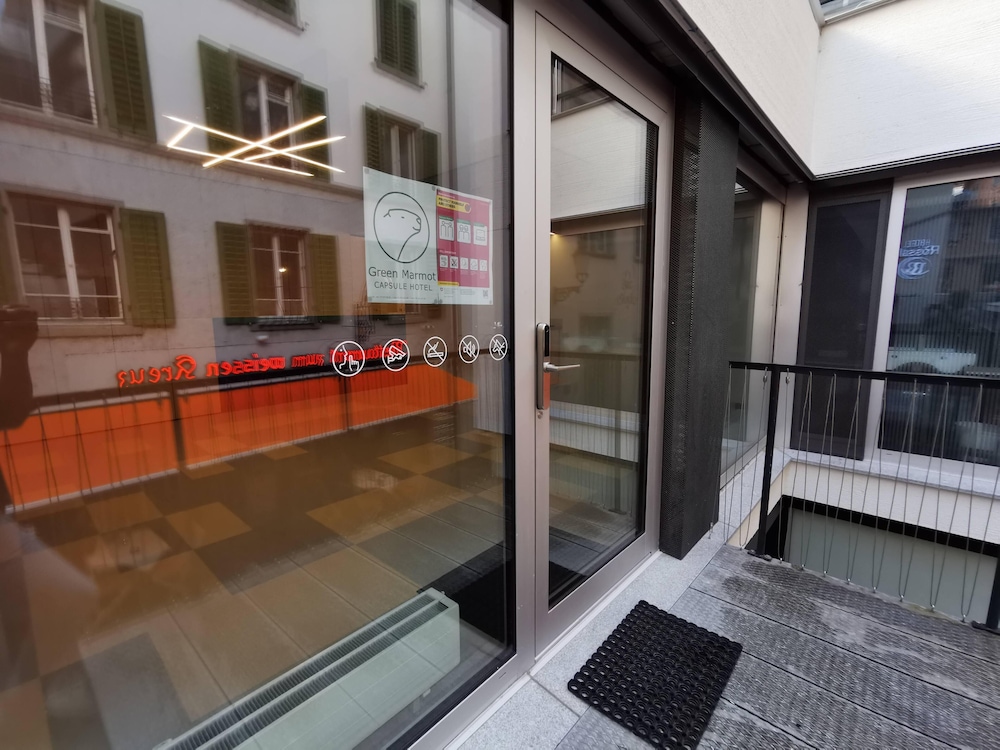 Green Marmot Capsule Hotel Zurich 9/29