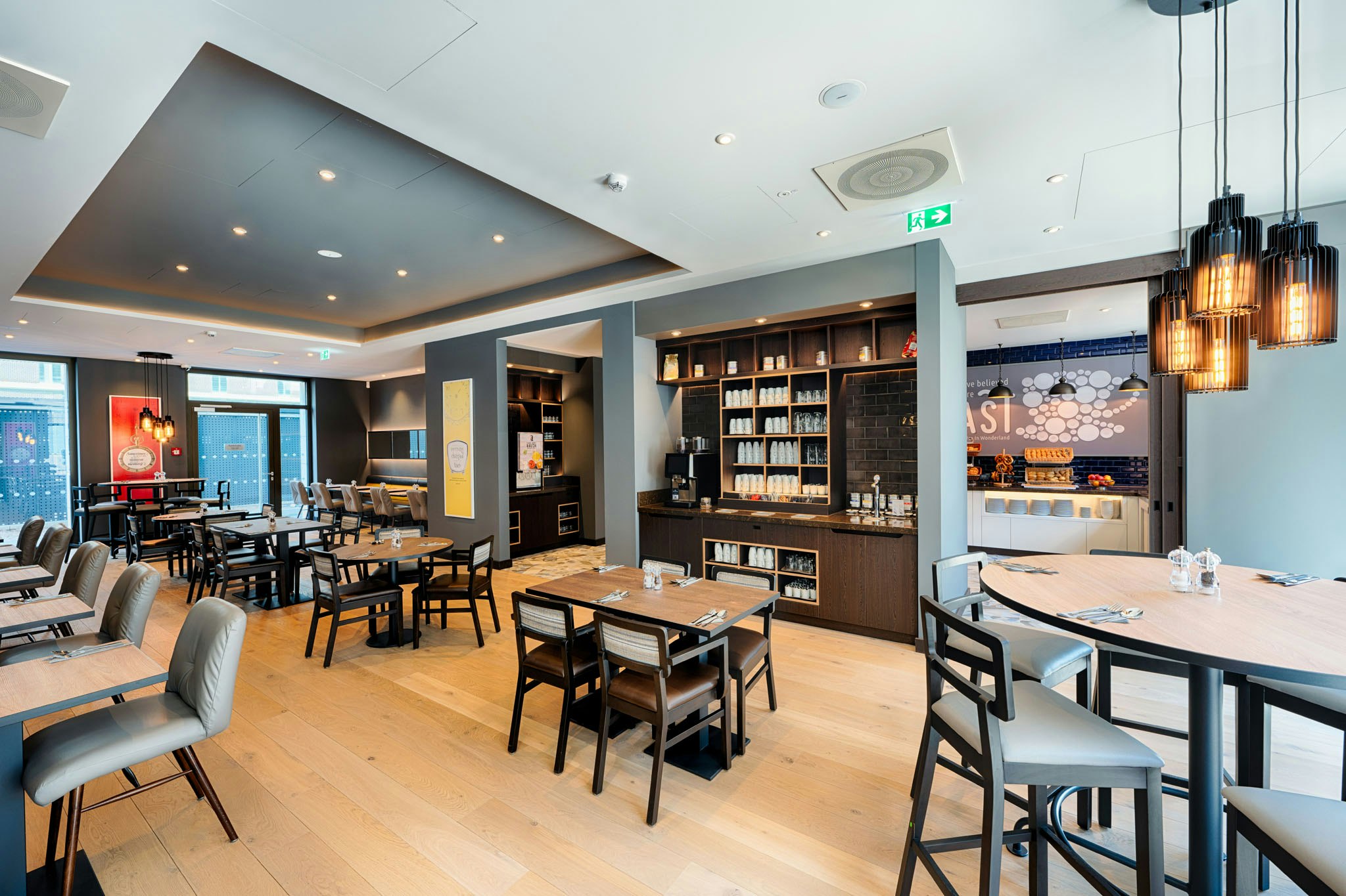 Premier Inn Darmstadt City Centre 38/45