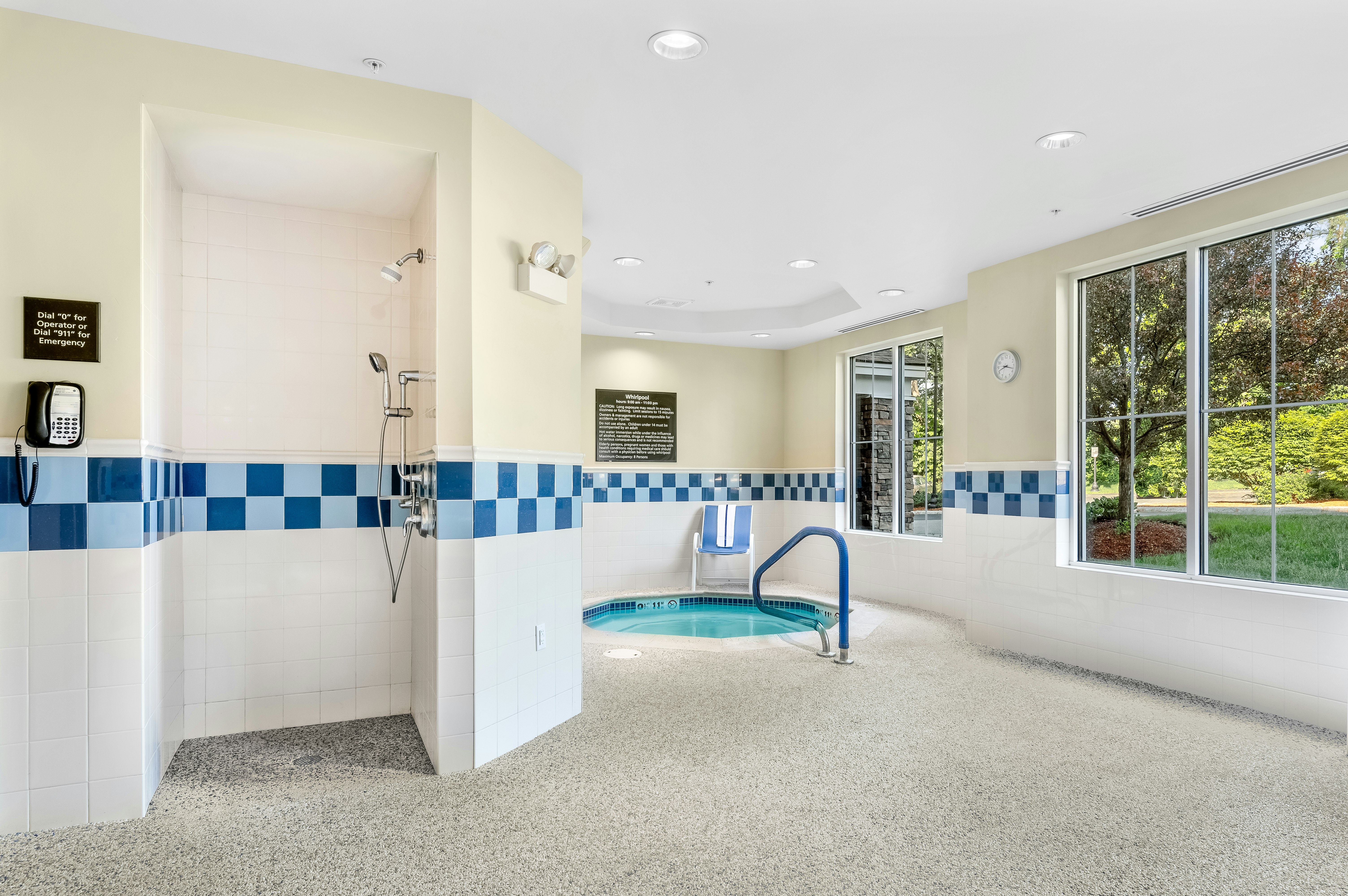 Hampton Inn Nashua 27/43