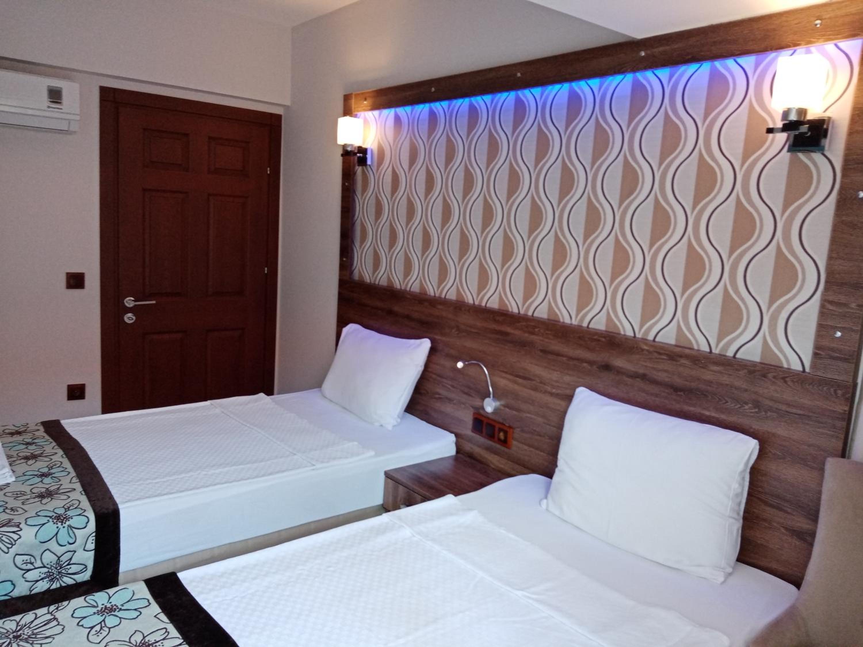 Standard, Double or Twin Bed, Balcony
