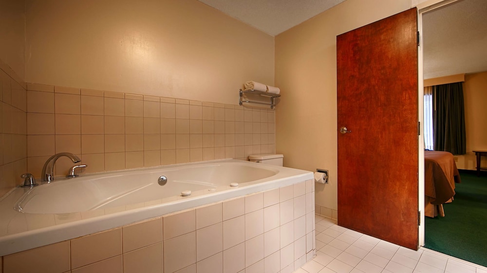 Best Western Home Place Inn 9/20