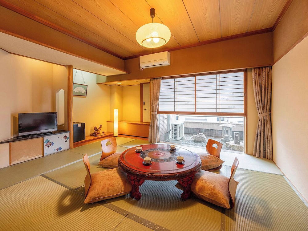 Hotel Kuramoto 33/60
