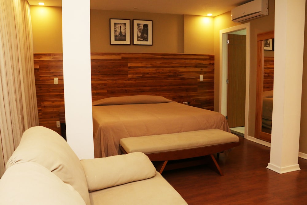Petropolis Inn 18/50