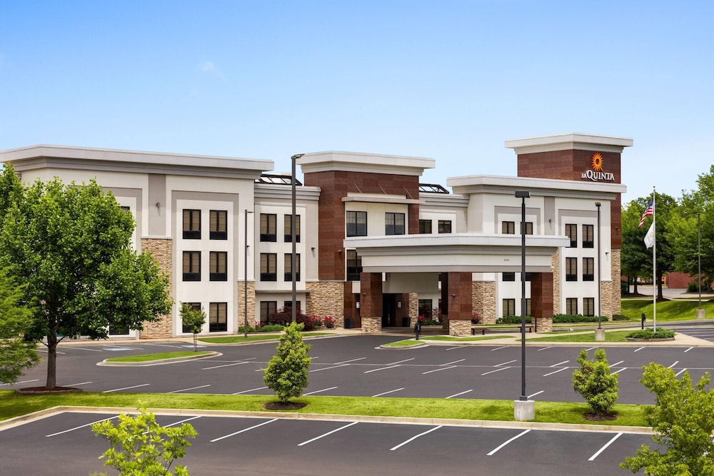 La Quinta Inn Suites By Wyndham Memphis Wolfchase 3/63
