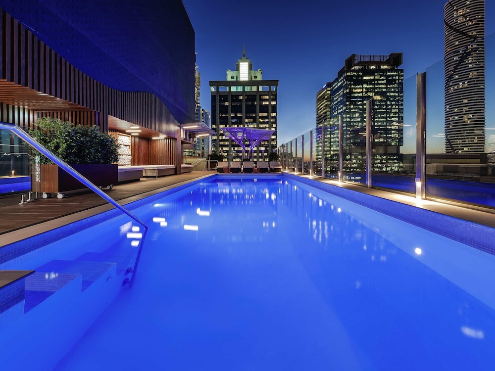 Mercure Brisbane King George Square 42/73