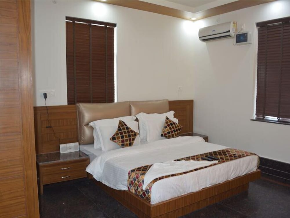 Hotel Stay At Green View 19/47