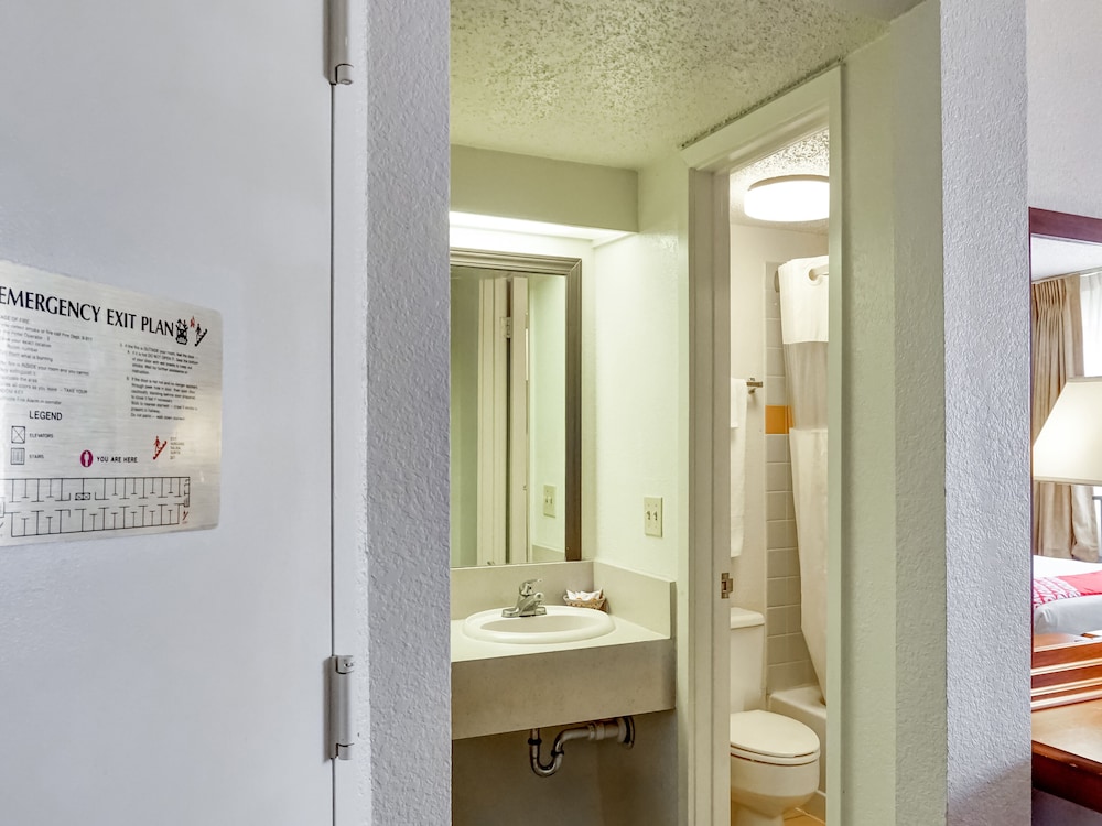 Hotel Killeen East Central 13/15