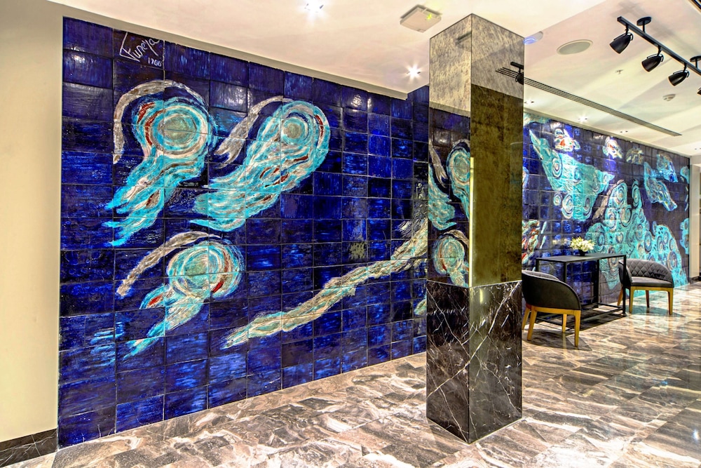 Lobby at Arts Hotel Istanbul, ISTANBUL
