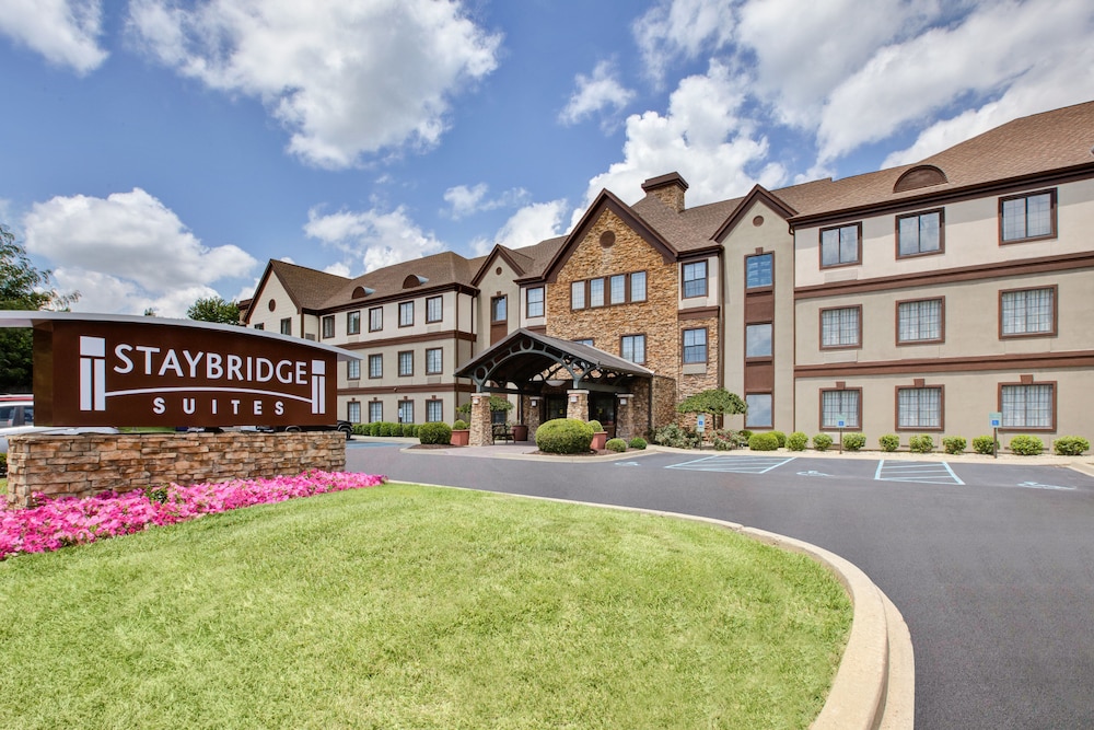 Staybridge Suites Louisville-East 3/61