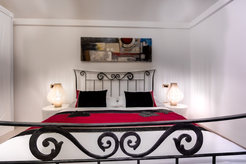Heritage Hotel Forza 2/50