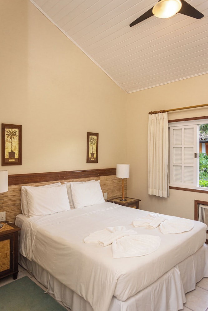 ROOM, DOUBLE OR TWIN BED, GARDEN VIEW