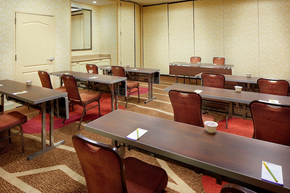Hilton Garden Inn Savannah Midtown 40/43
