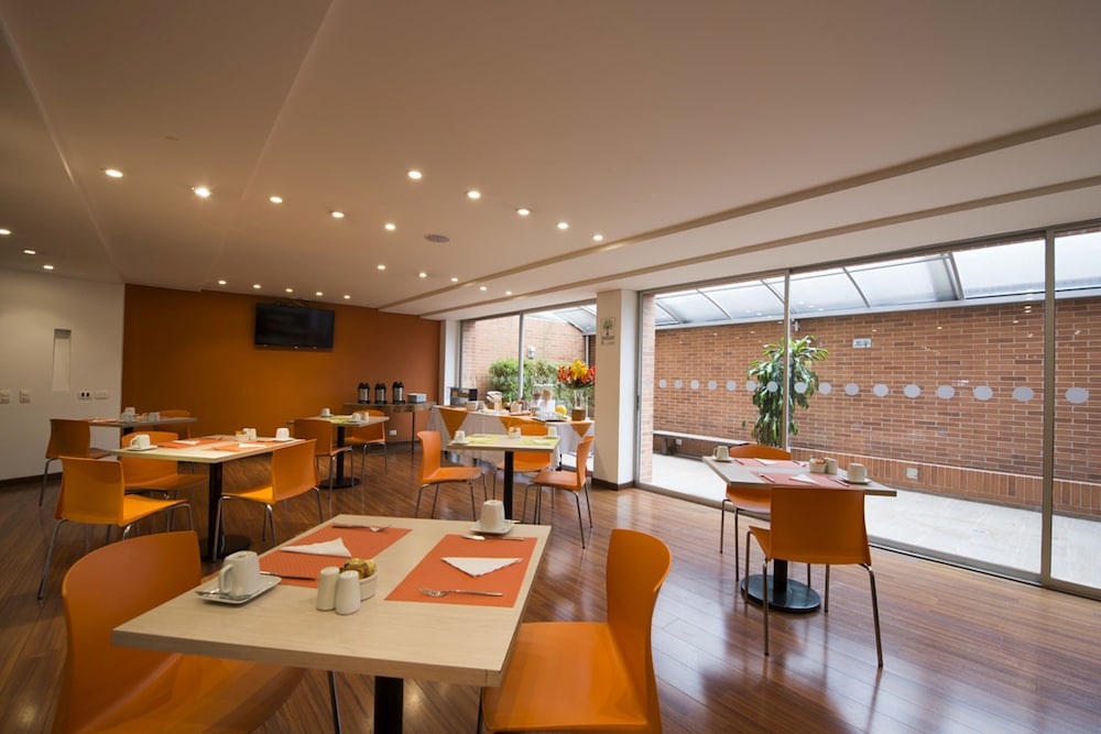 restaurant-cafeteria