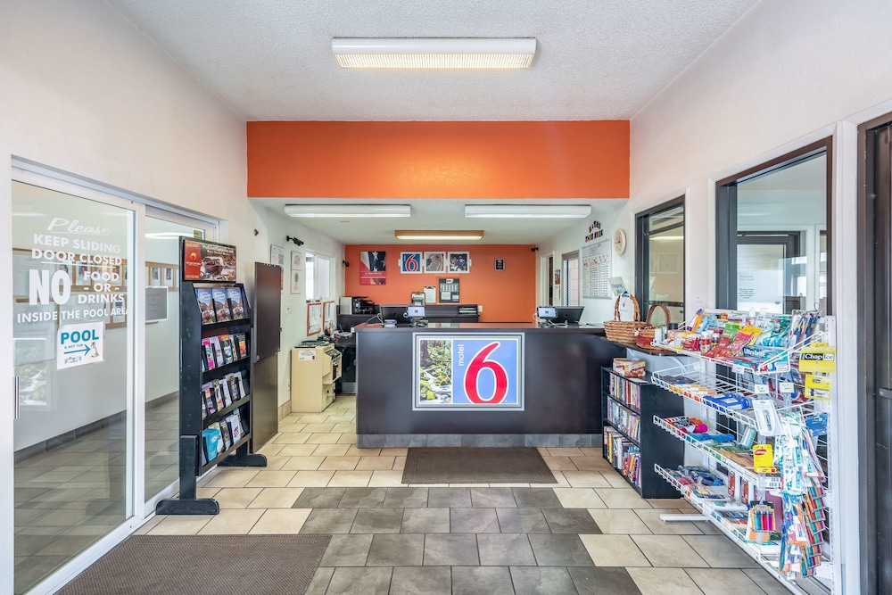 Motel6 Clarkston, WA 10/50