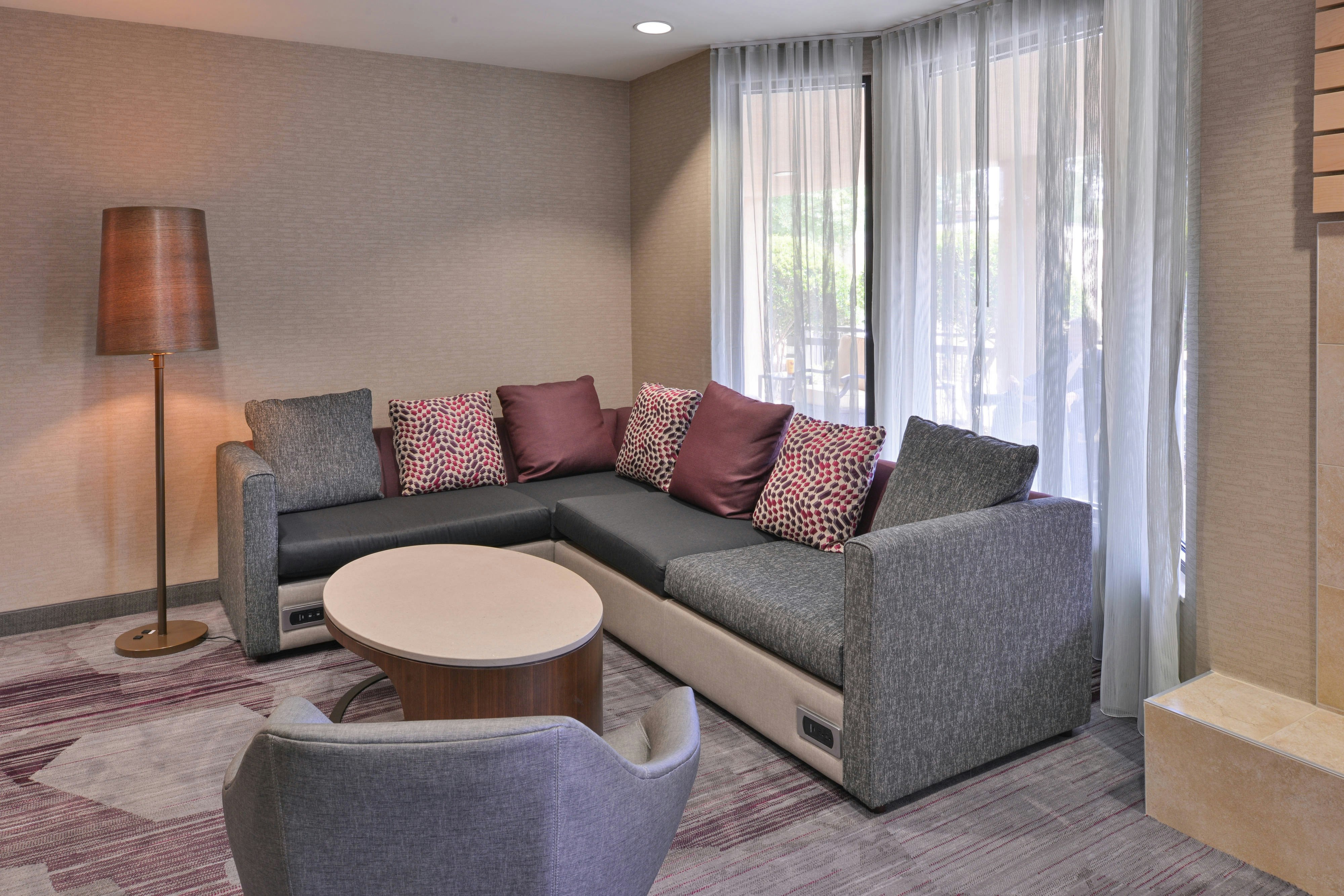 Courtyard By Marriott Columbia Northeast/Fort Jackson Area 6/24