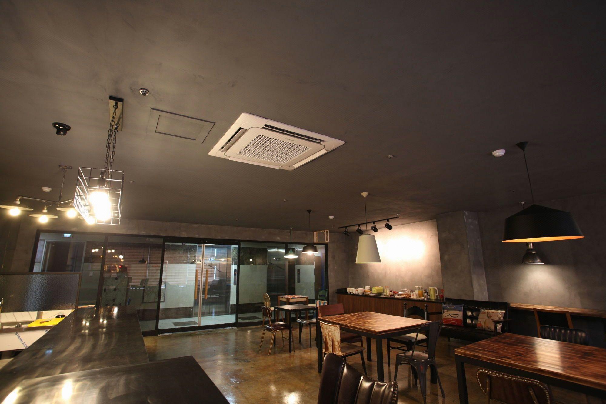 Cozy Hotel Dongtan 61/70