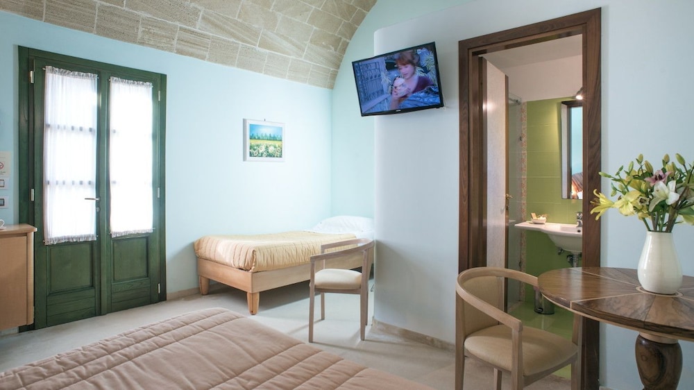Masseria Pizzofalcone 44/68
