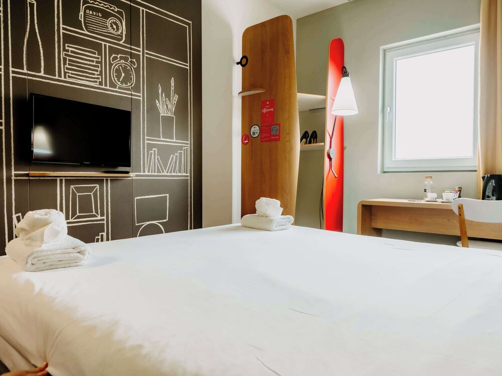 SUPERIOR, DOUBLE BED