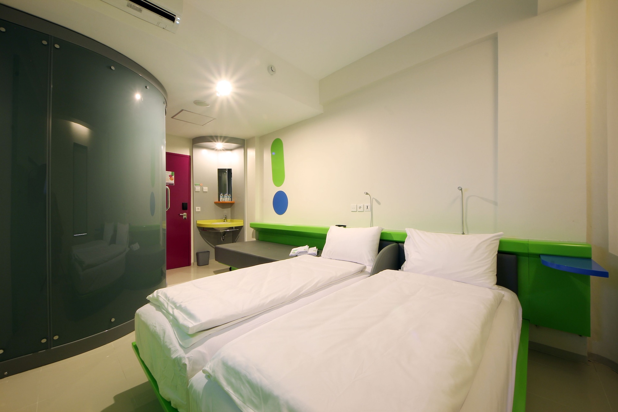 غرفة بسرير مزدوج، POP! HOTEL Kuta Beach 5/10