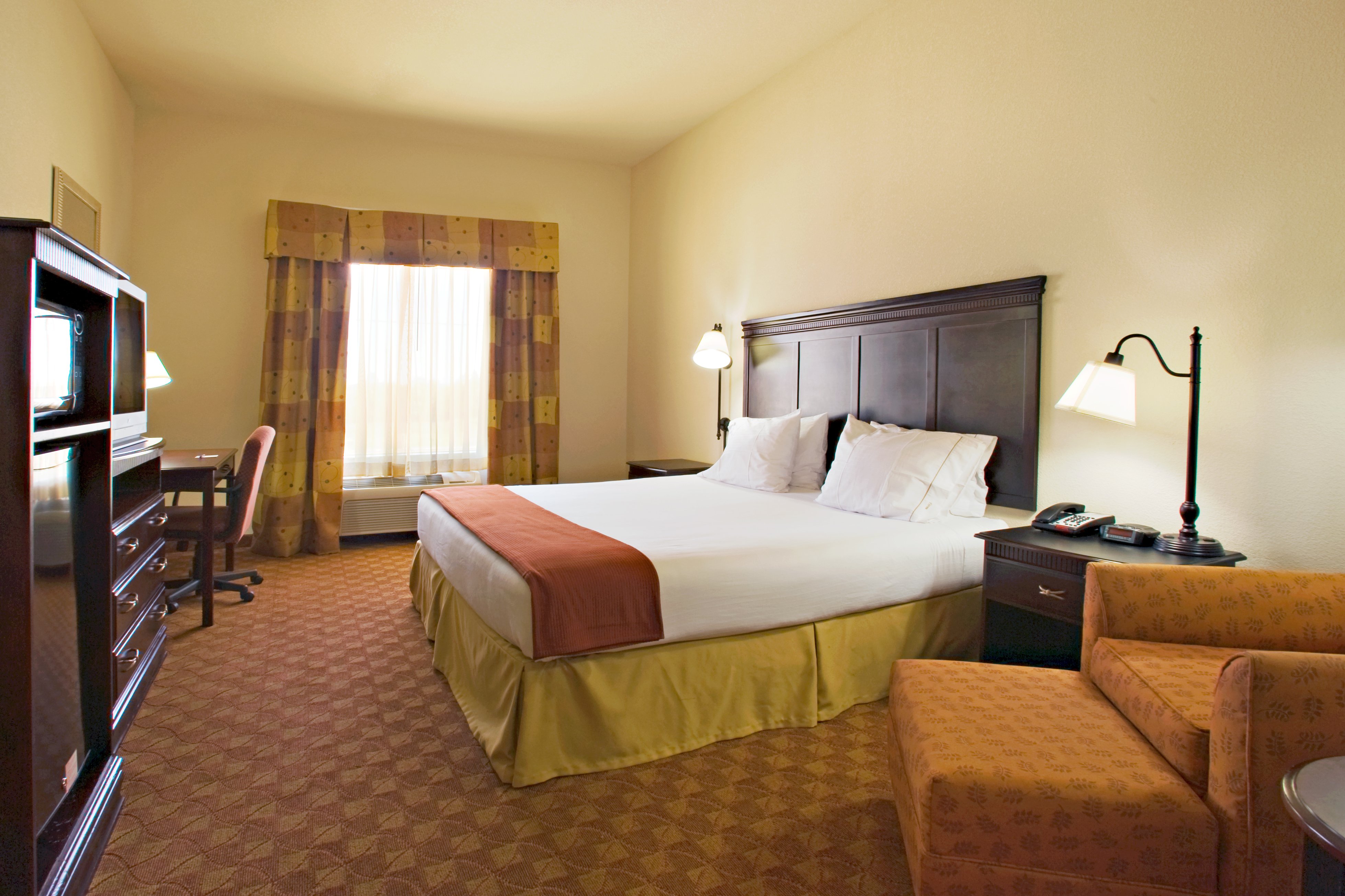 Suite, King Bed