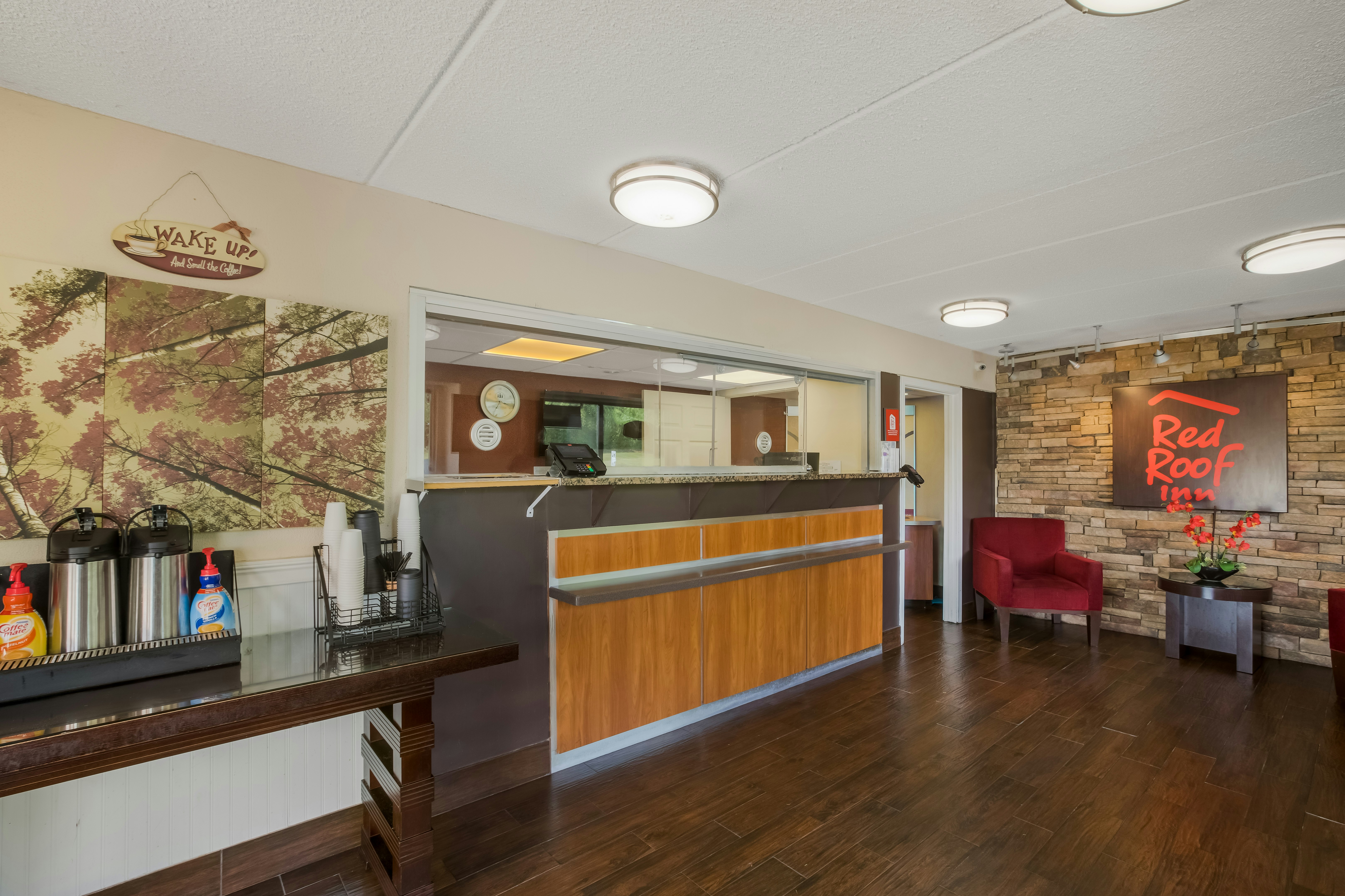 Red Roof Inn Atlanta South - Morrow 8/20