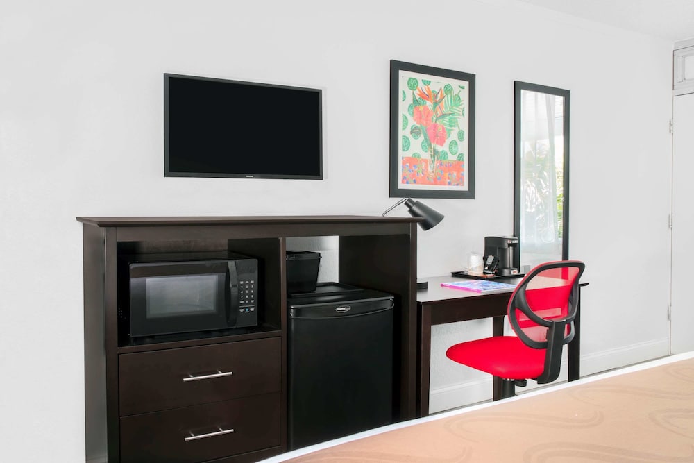 Quality Inn Miami South 38/47
